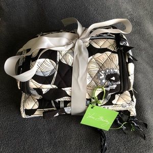Vera Bradley luggage organizer